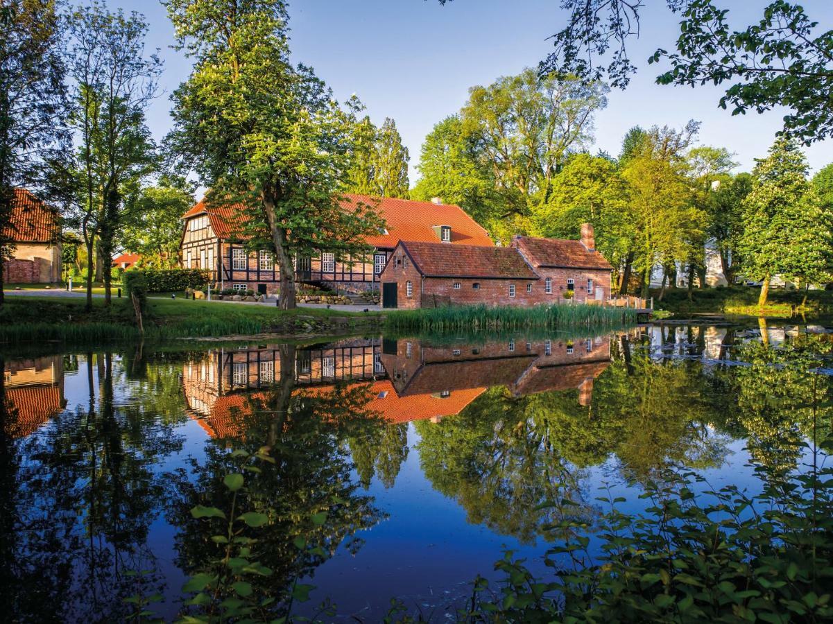 Weissenhaus Private Nature Luxury Resort Екстер'єр фото